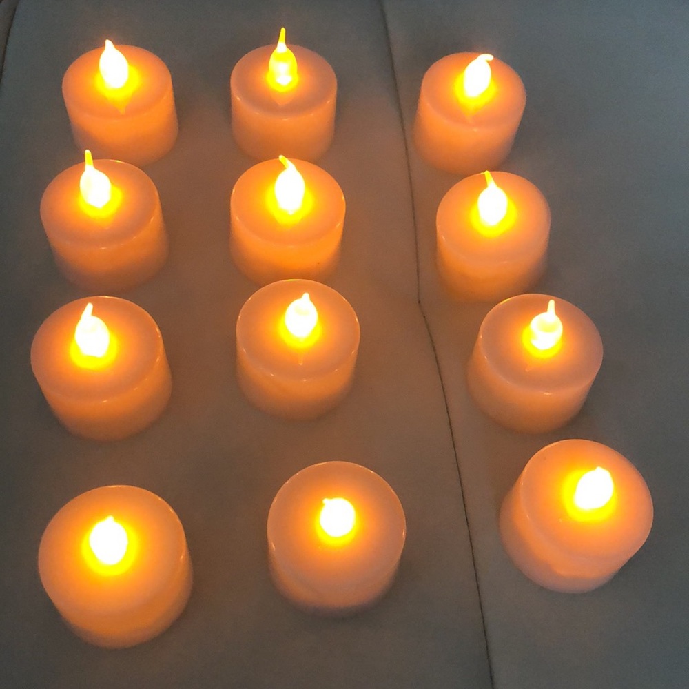 Frameless candle LED tealight battery included color warm white 1 BOX (12)